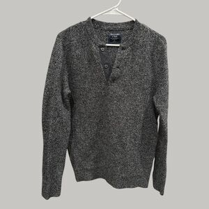 Men's Gray Sweater